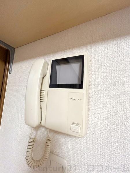梅の里４丁目貸家