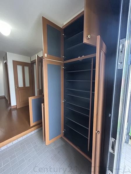 梅の里４丁目貸家