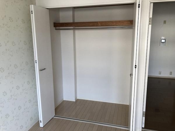 シィダーヴィレッジ