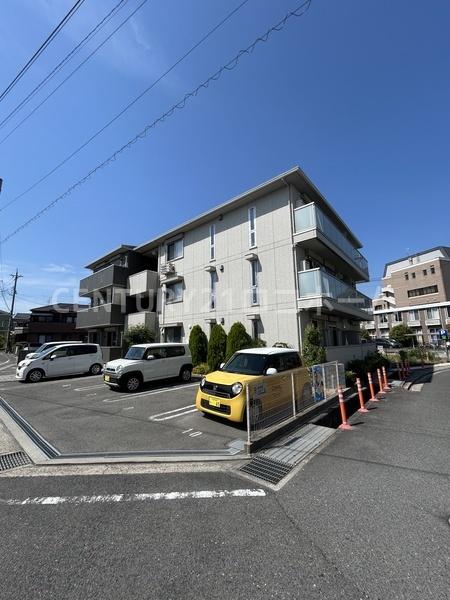 アドラブール