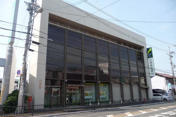 ヴィラナリー富田林3号棟(三井住友銀行富田林支店)