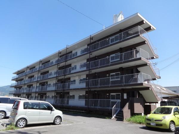 ヴィラナリー富田林3号棟