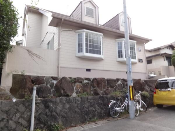 富田林市富美ケ丘町のハイツ