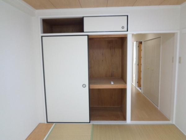 エルファミーレ富田林