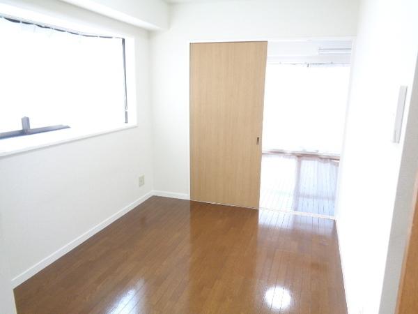 エルファミーレ富田林