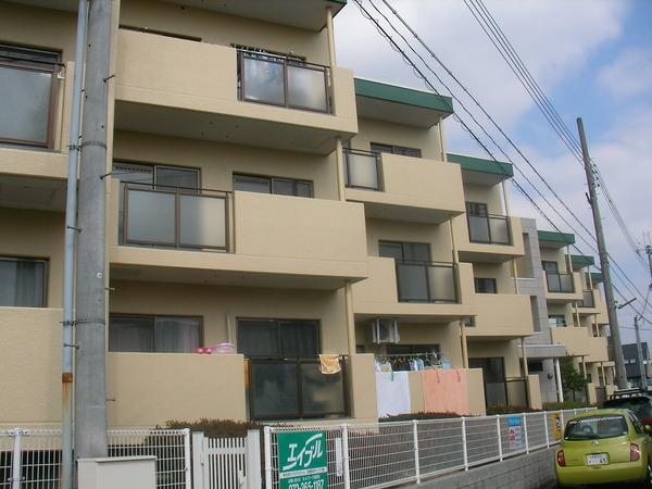 グランドメゾン津々山台