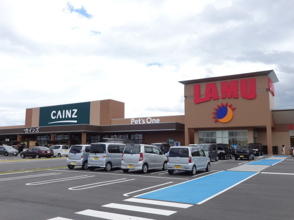 ガーデン二上山(カインズ太子店)