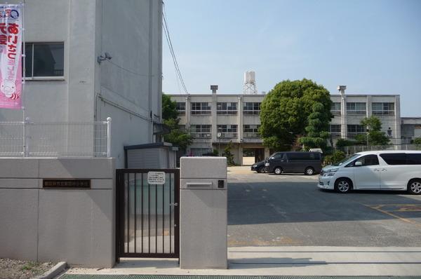 福田ポリス(富田林市立富田林小学校)