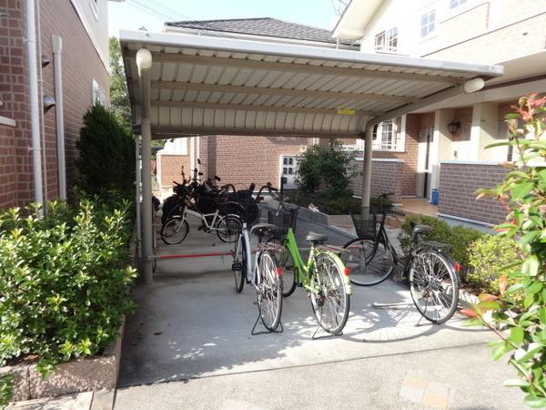 メゾン　ジャスティス　D棟