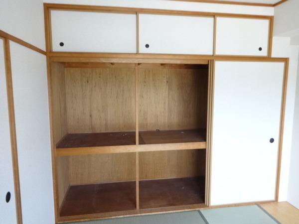 プレスト・コート弐番館