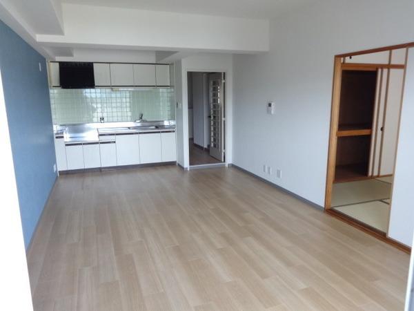 プレスト・コート弐番館