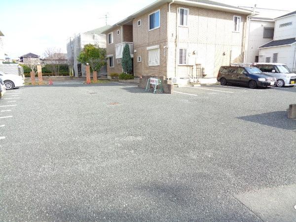 サンフィールド　2棟