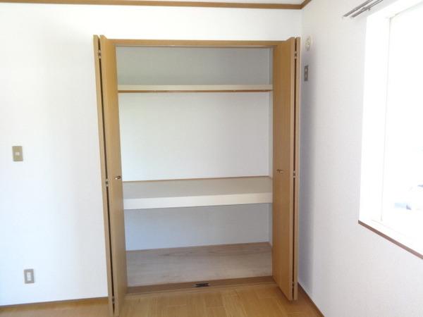 サンヒルズ千代田３