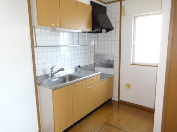 サンヒルズ千代田３