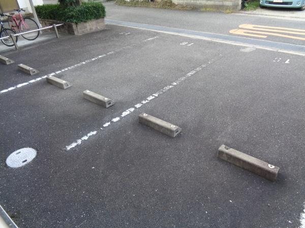 クレストコート　B棟