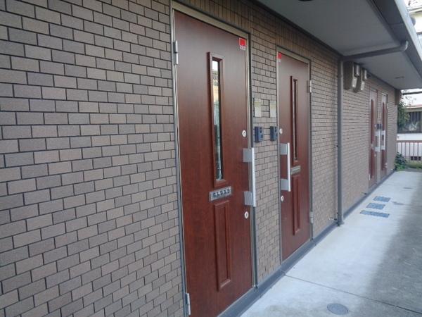 クレストコート　B棟