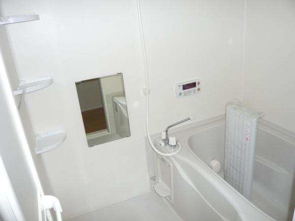 クレストコート　B棟