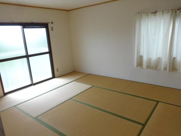 フォーリストハイム　B棟