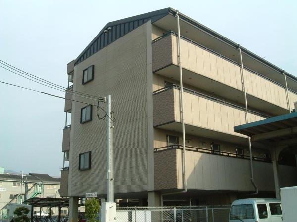 キャッスル山村　Ｂ棟