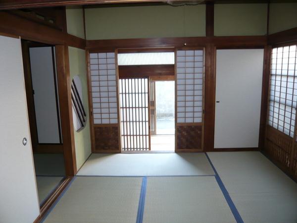 駒ヶ谷貸家