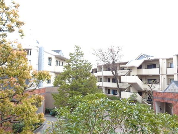 ヒルズ金剛寺池壱番館　A棟