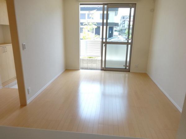 ガーデンハイツ寿