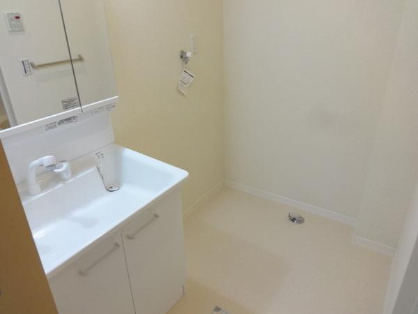 ガーデンハイツ寿