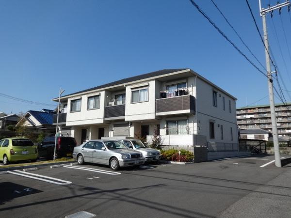 ガーデンハイツ寿