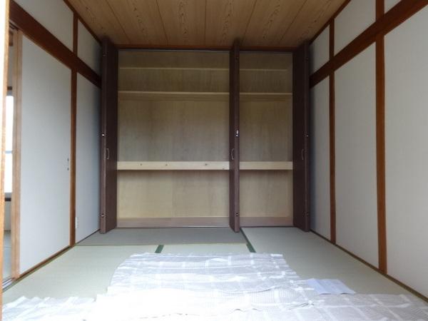 若松町４丁目貸家