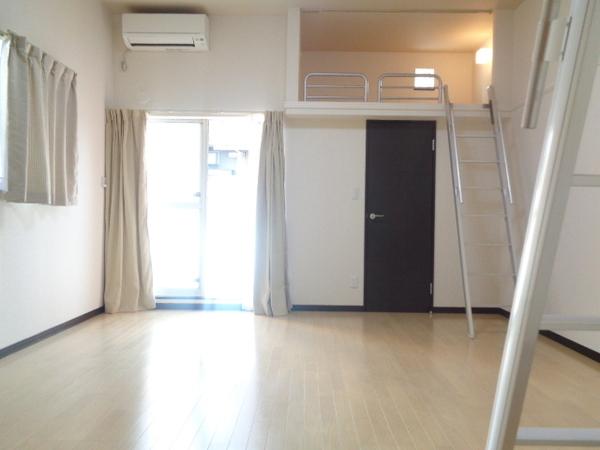 レオネクストハイツ西田