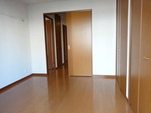 メゾン・ジュノー