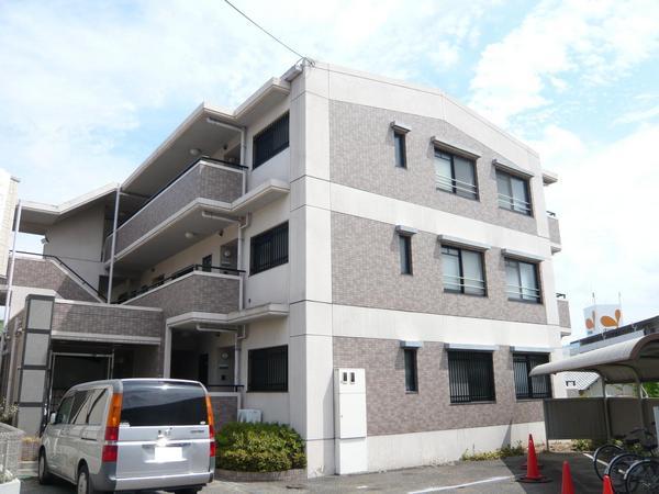 クレアヤマモト