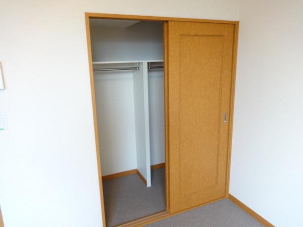 レオパレス外環富田林３