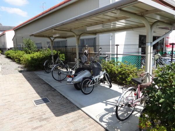 レオパレス外環富田林３