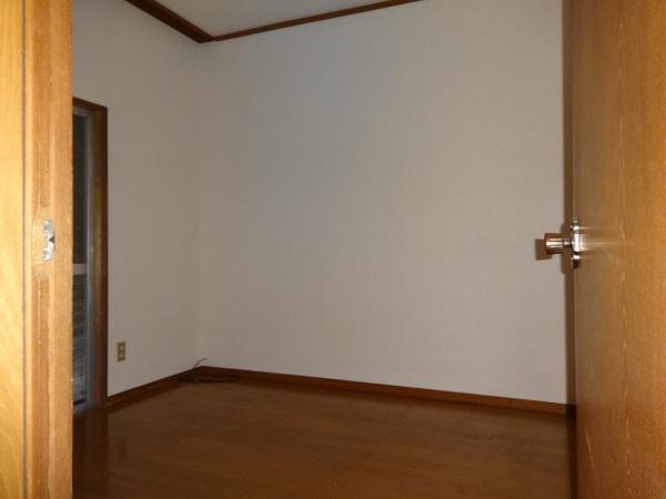 河内長野市寿町貸家