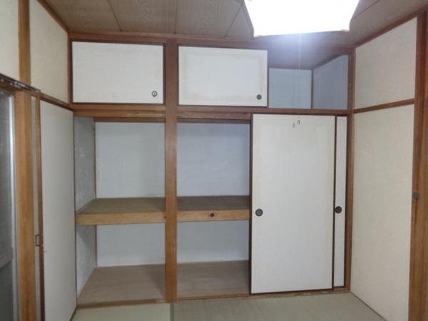 河内長野市寿町貸家
