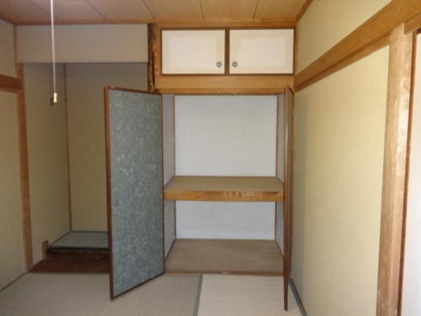 河内長野市寿町貸家