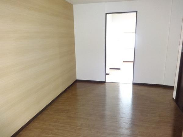 喜志新家１丁目貸家