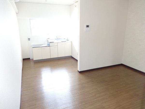 喜志新家１丁目貸家