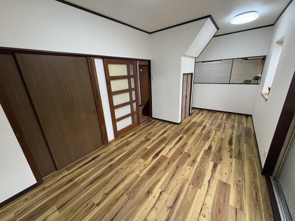 錦織東３丁目　貸家