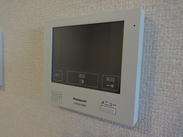 カンフリエ　イースト