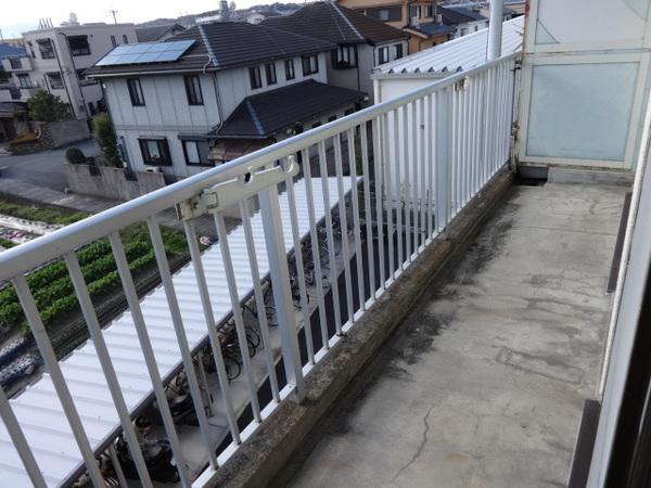 グランドハイツ杉田２