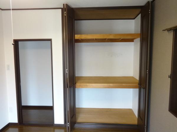 北大伴２丁目貸家