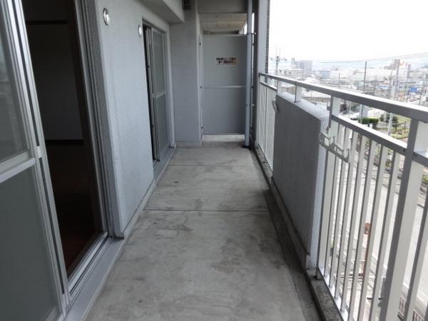 ウエスト　イン　ヒルズ