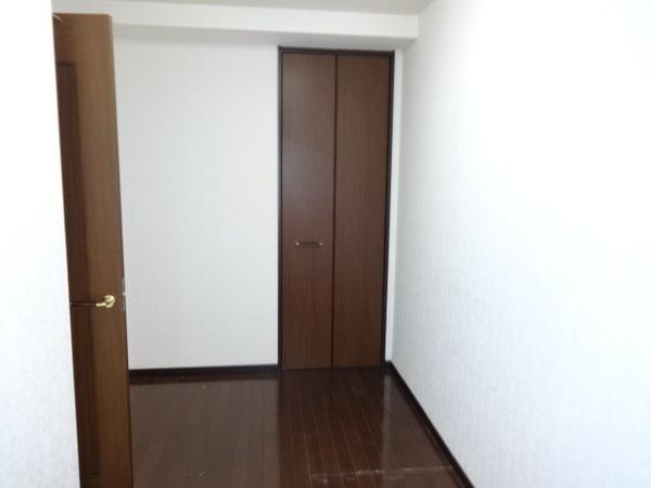 ルナコート富田林