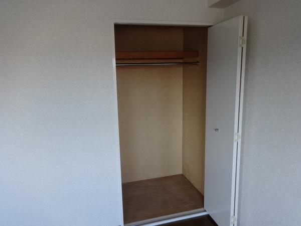 エクセレンシーアイ