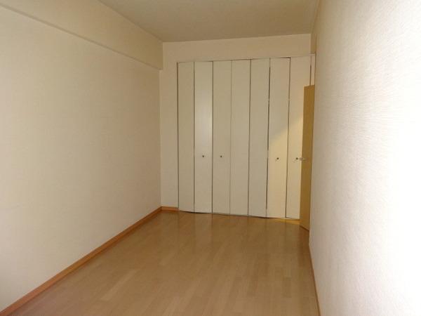 ガーデンシティーコープ金剛東８棟