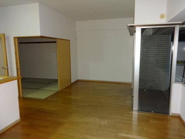 ガーデンシティーコープ金剛東８棟