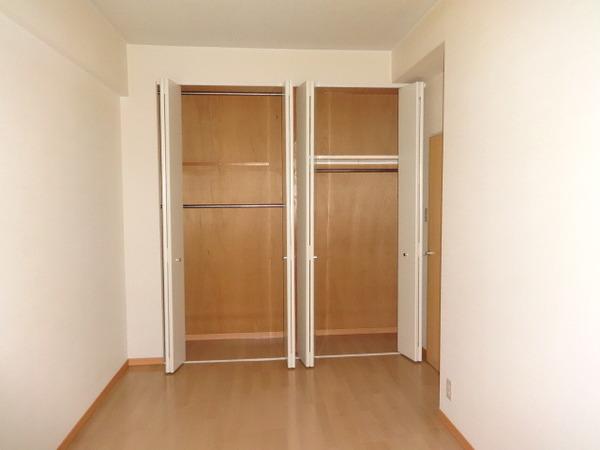 ガーデンシティーコープ金剛東８棟