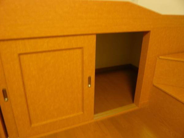 レオパレス外環富田林２